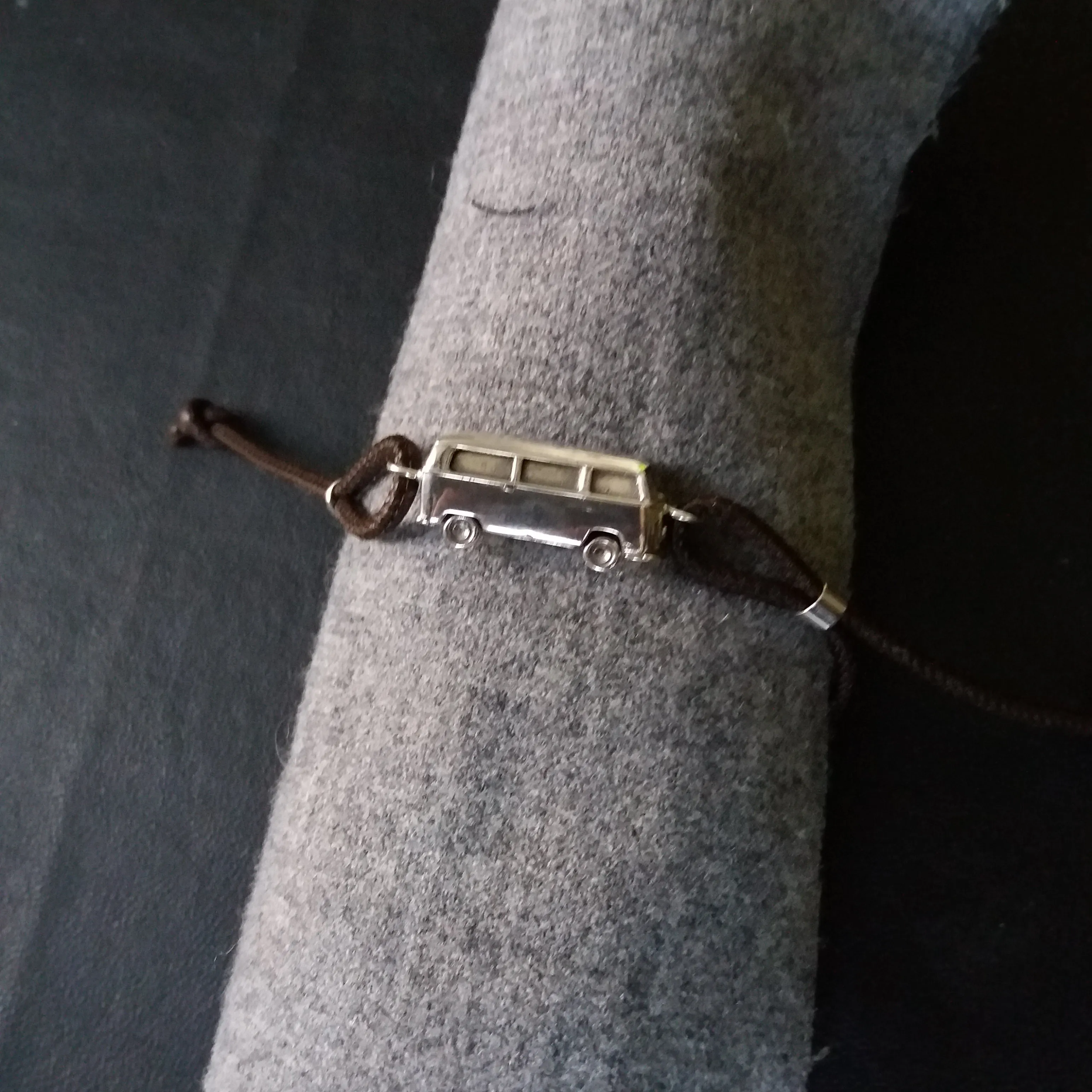 Car bracelet leather/cord band