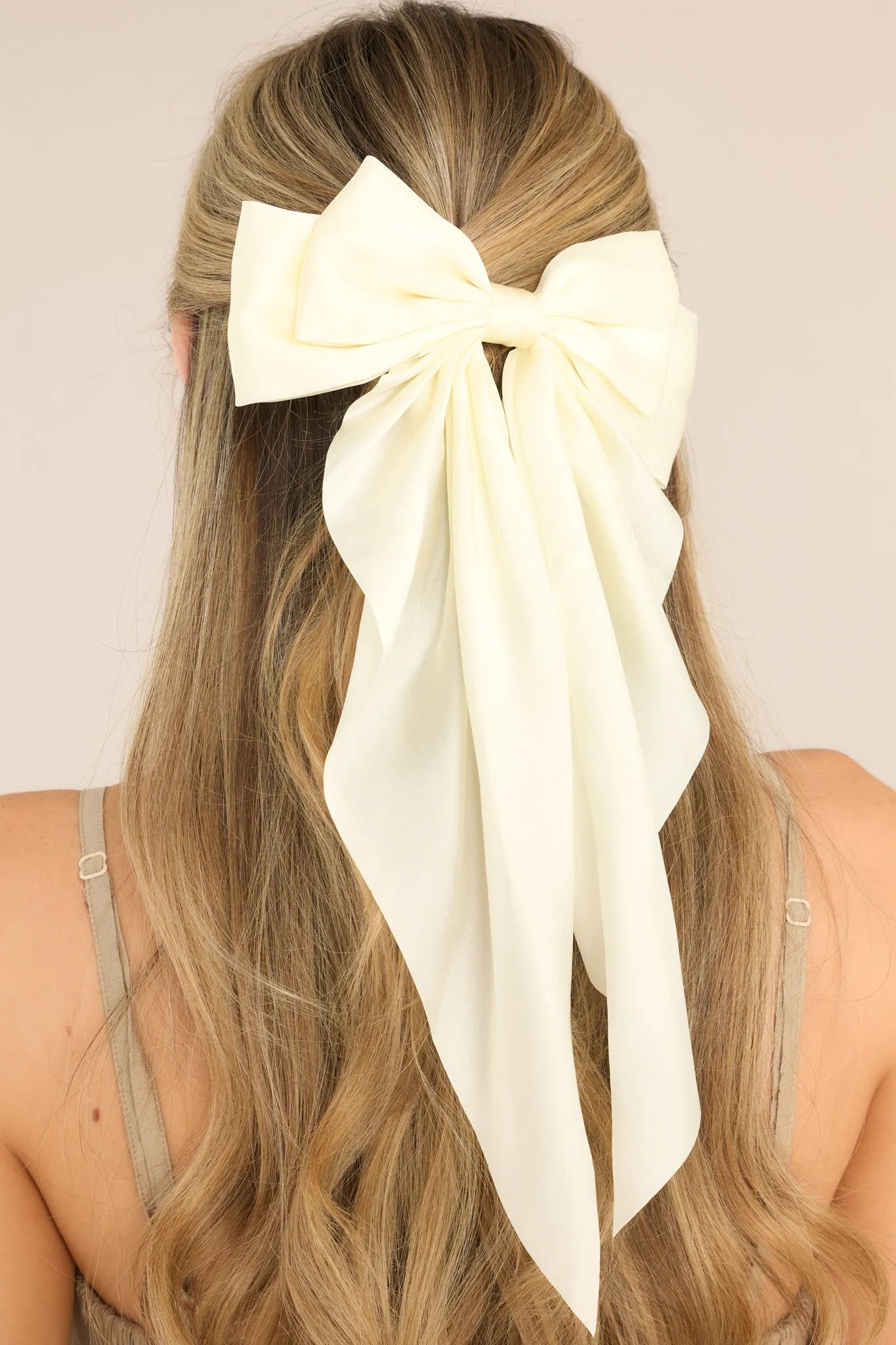 Might As Well Try Ivory Clip In Bow