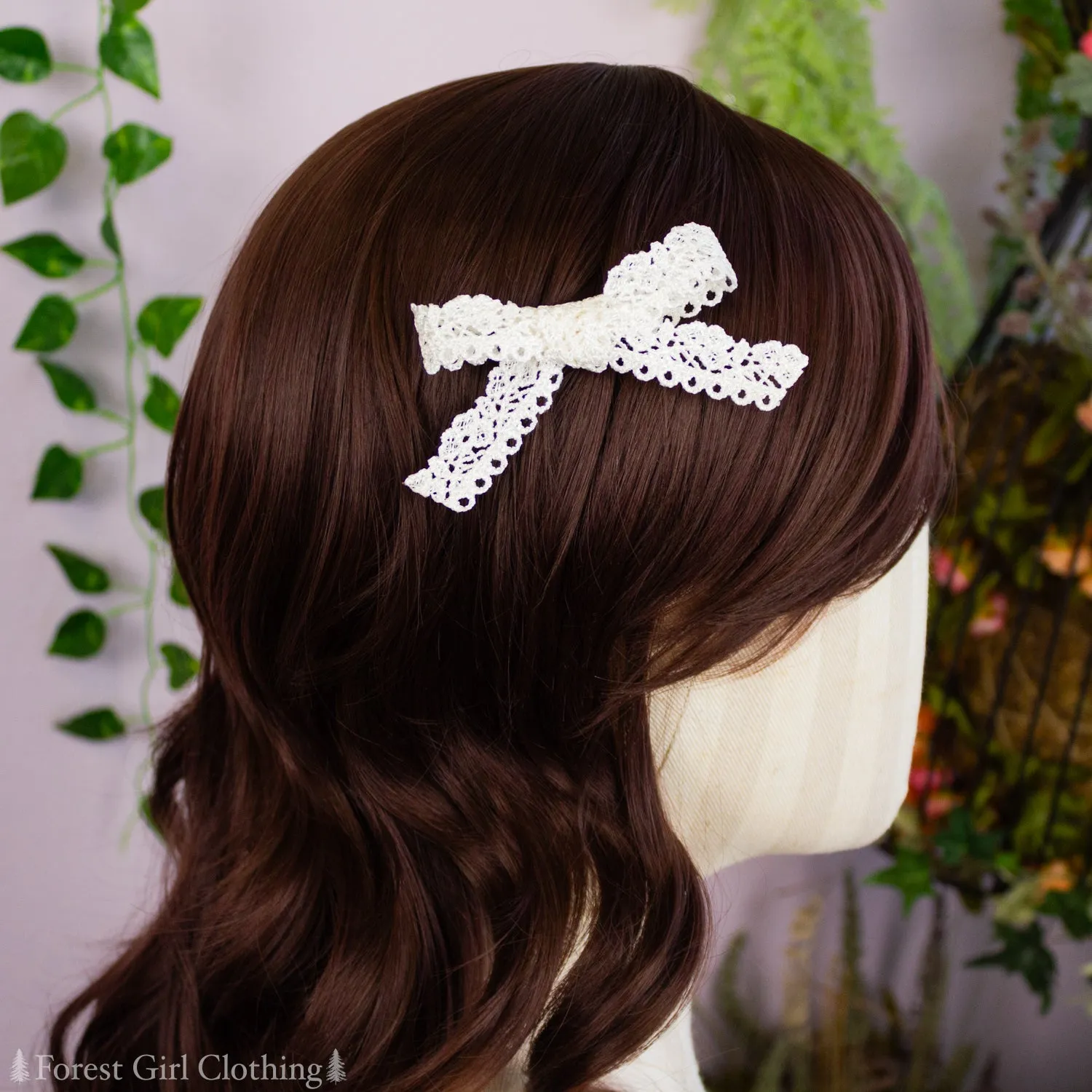 Small Lace Hair Bows