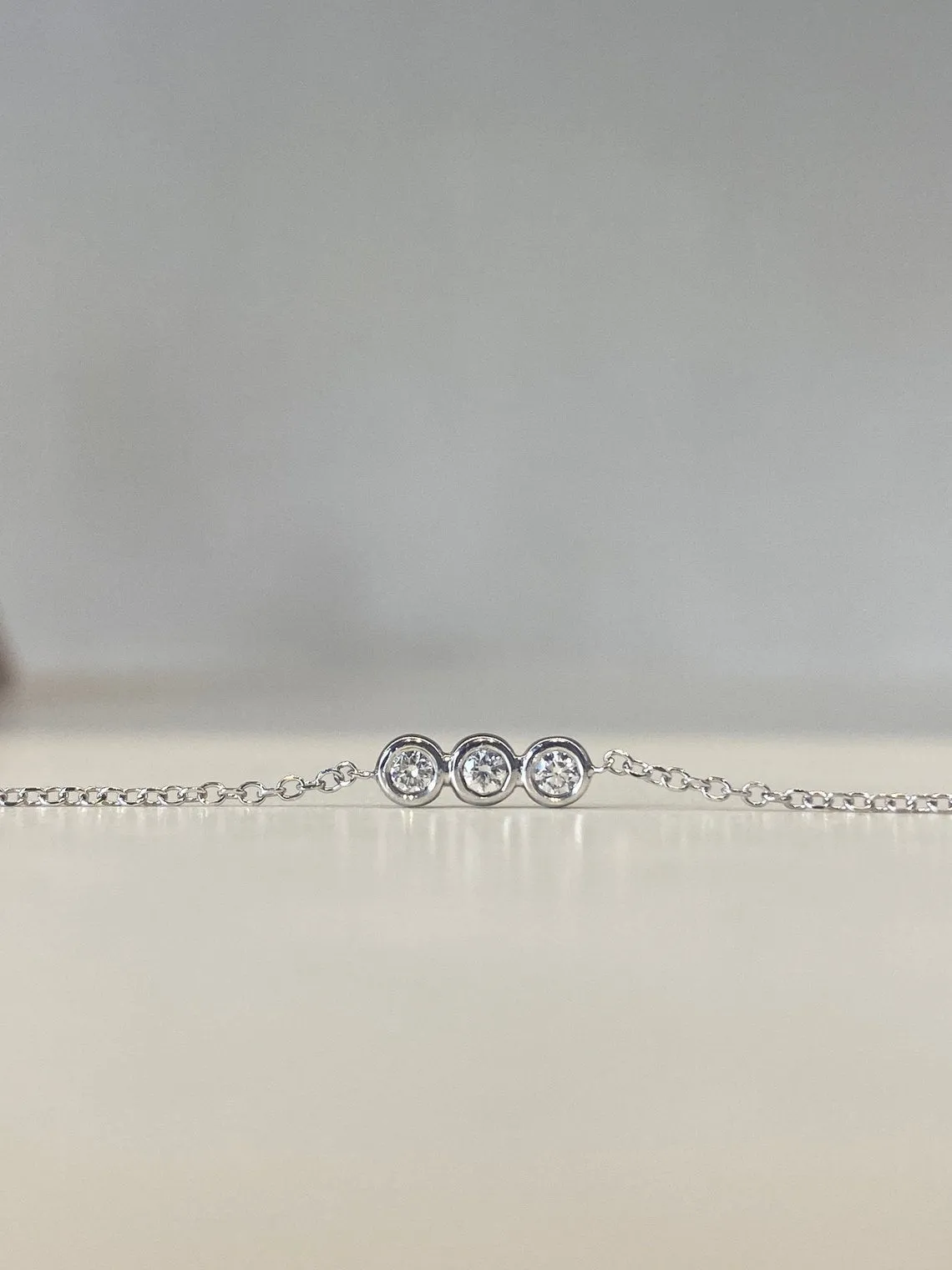 “SOL” Bracelet with Natural Diamond