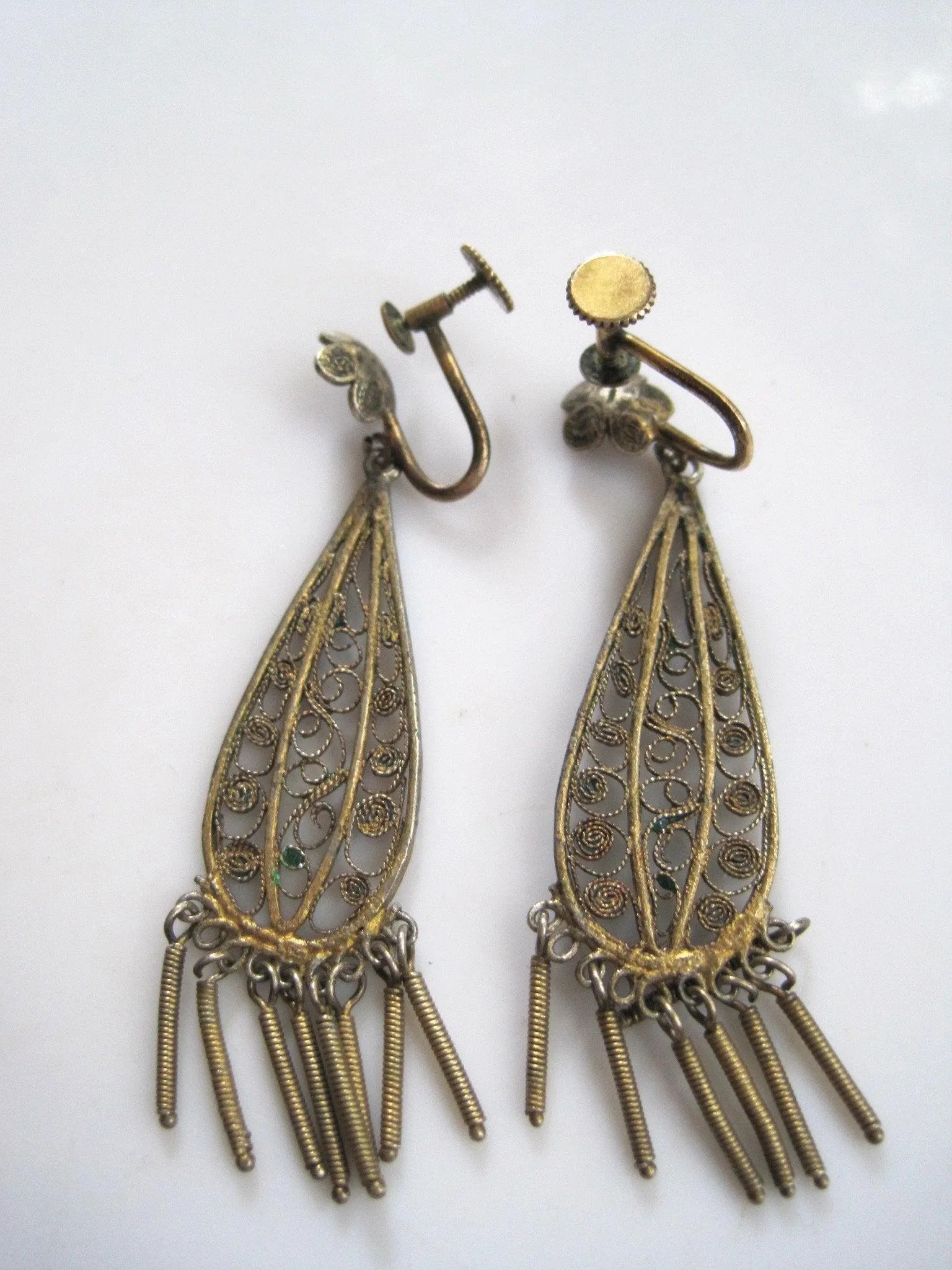 Vintage Gold Gilt Silver Filigree Screw Back Dangle Earrings